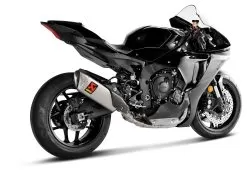 Akrapovic Evolution GP Exhaust System Yamaha R1 / R1M 2015-2023 5 Akrapovic Evolution GP Exhaust System Yamaha R1 / R1M 2015-2023 -Funky Motorcycle akrapovic evolution exhaust system yamaha r12020 2