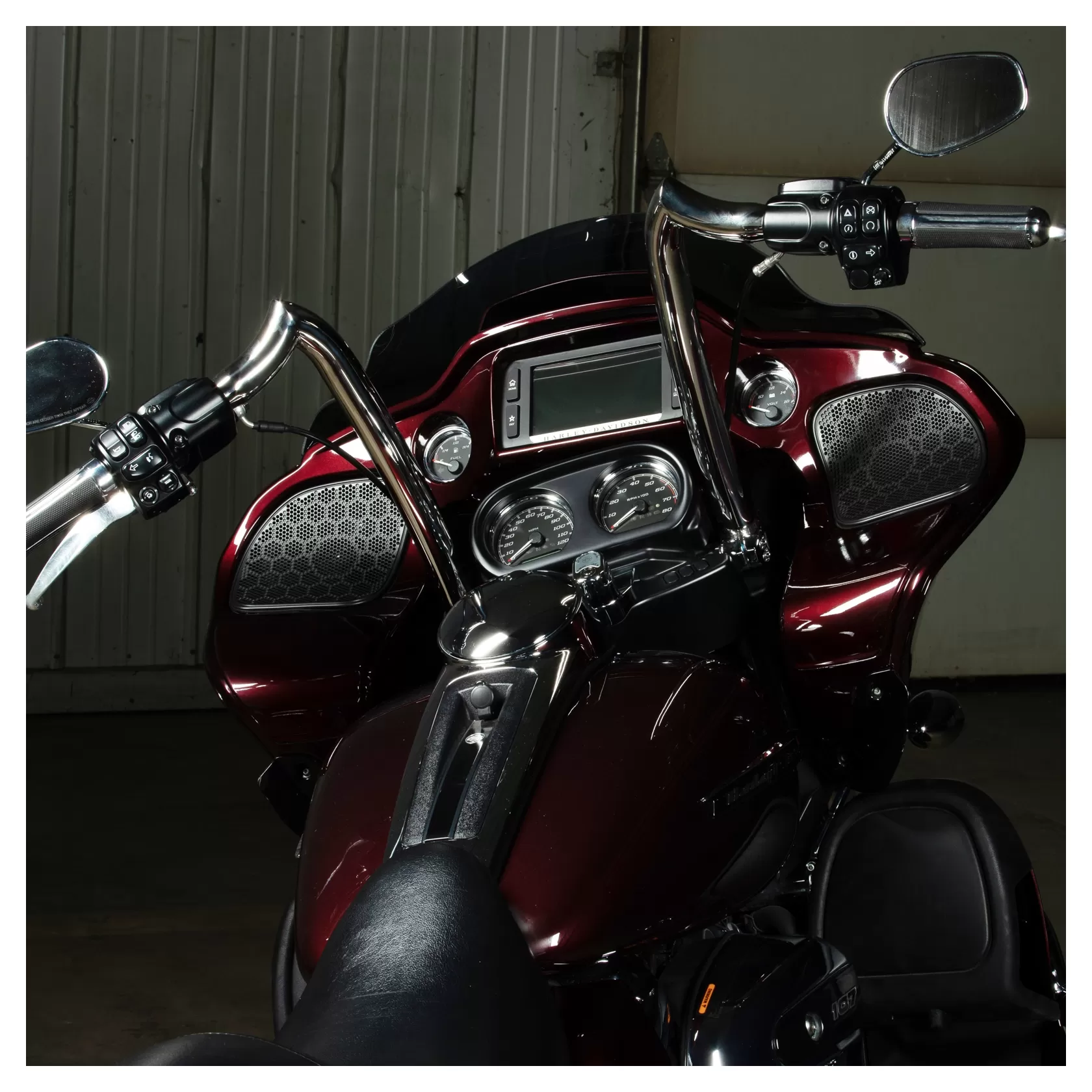 HogWorkz Inner Fairing For Harley Road Glide 2015-2023 6 HogWorkz Inner Fairing For Harley Road Glide 2015-2023 - Image 6