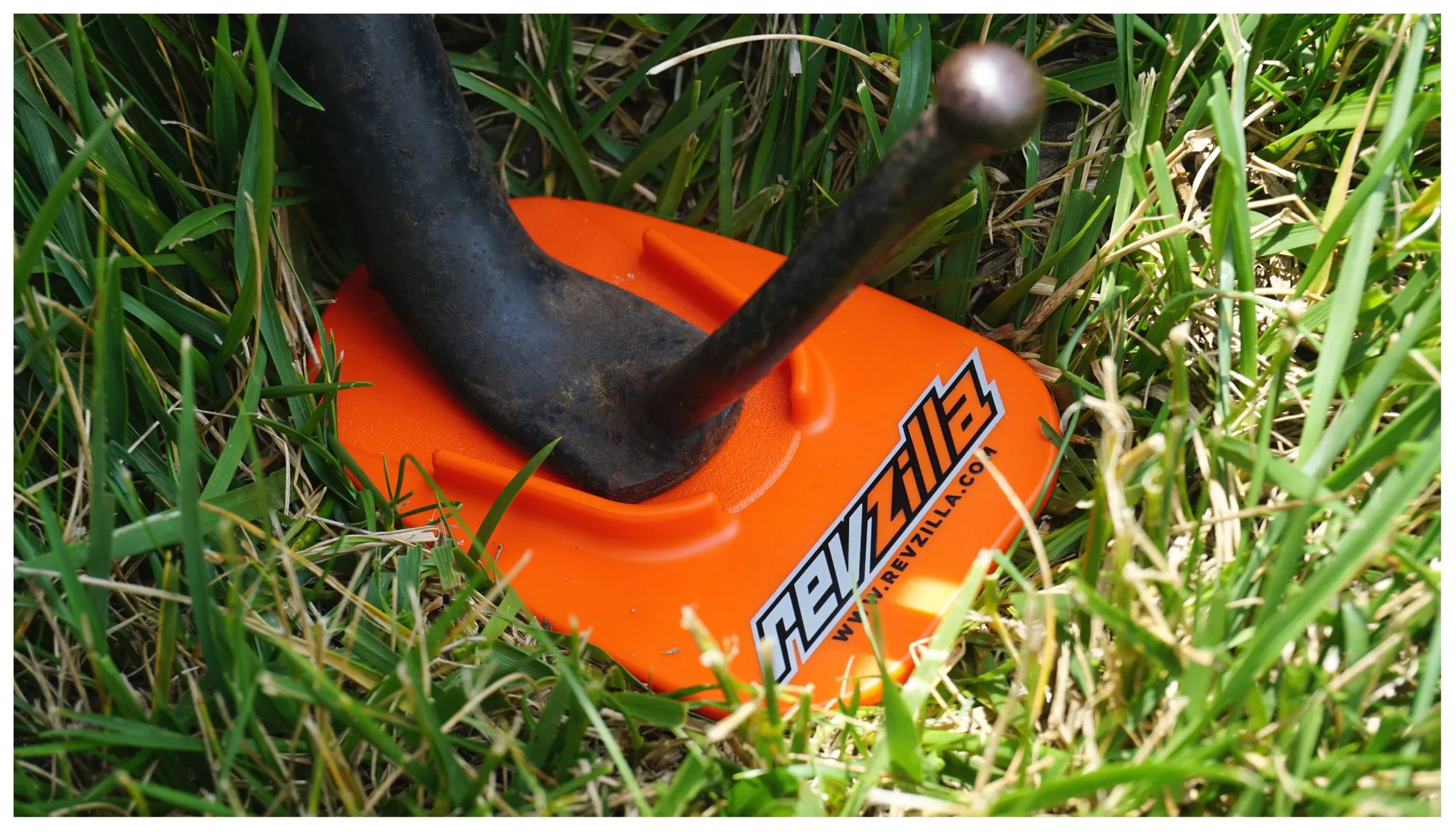 RevZilla Kickstand Pad 6 RevZilla Kickstand Pad - Image 6
